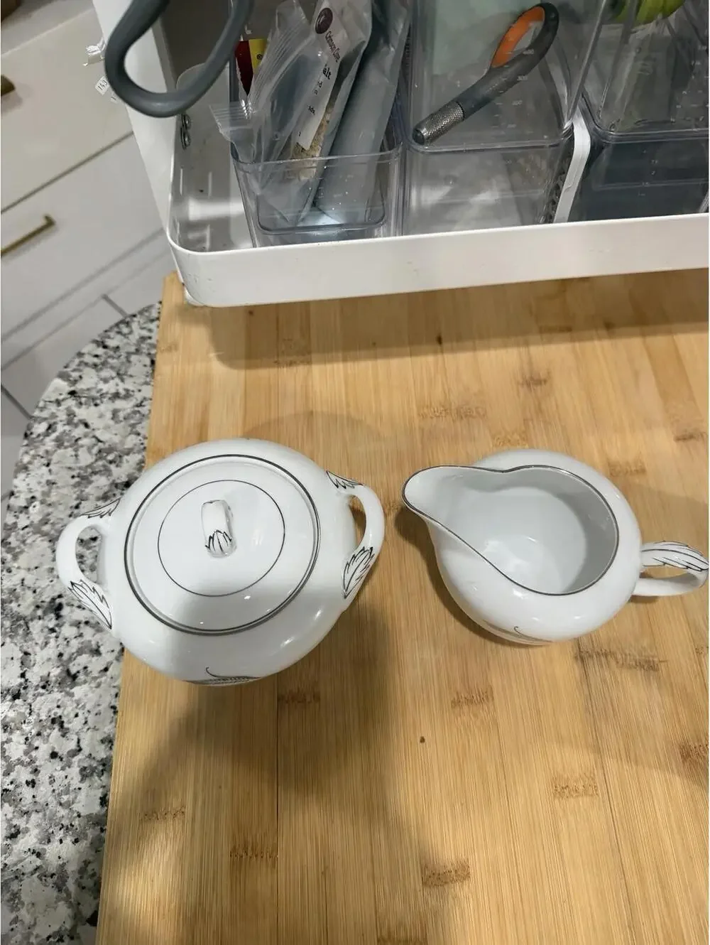 VTG Fukagawa Arita 931 Made in Japan Creamer & Sugar Bowl w/Lid Platinum Wheat *